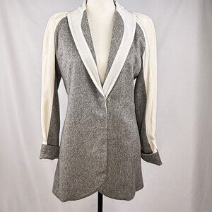 Stunning Teresa Crowninshield Gray and White Silk / Felt Long Jacket, Size 4